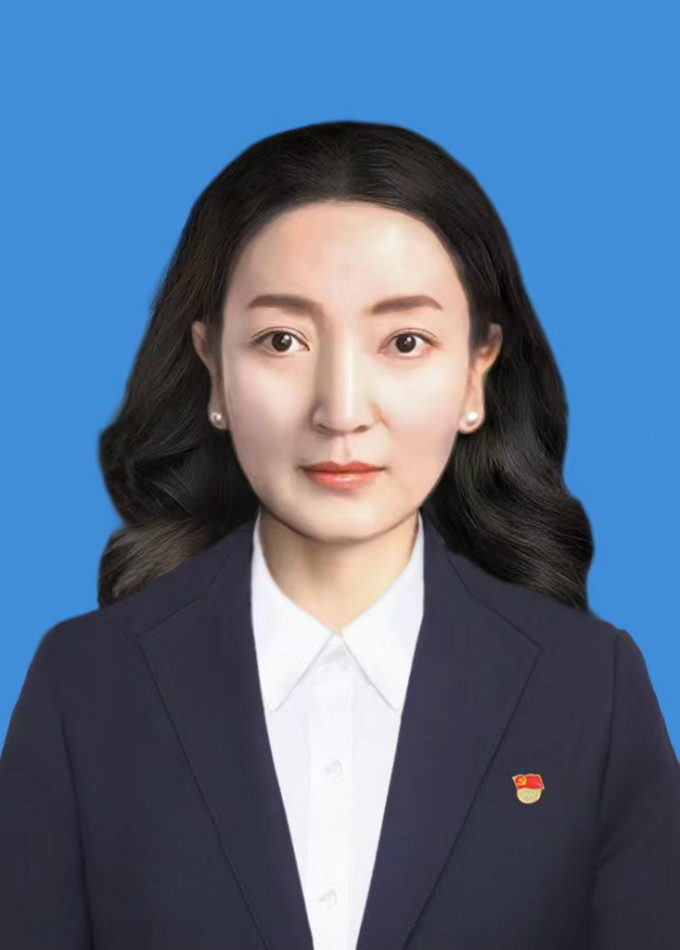 西    虹（黨委專職副書記、工會主席）